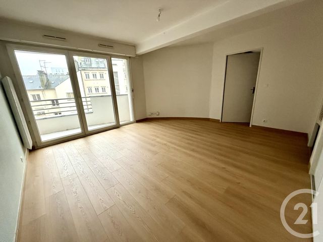 Appartement T2 à vendre - 2 pièces - 46.3 m2 - RENNES - 35 - BRETAGNE - Century 21 Dréano Immobilier